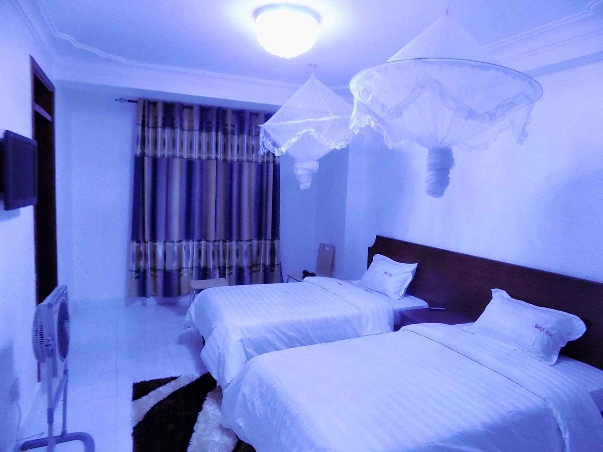Sunrise Hotel カンパラ 部屋 写真